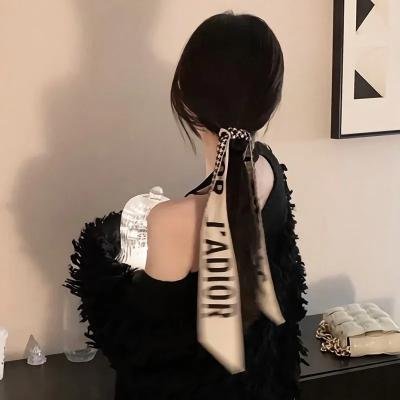 金发美人